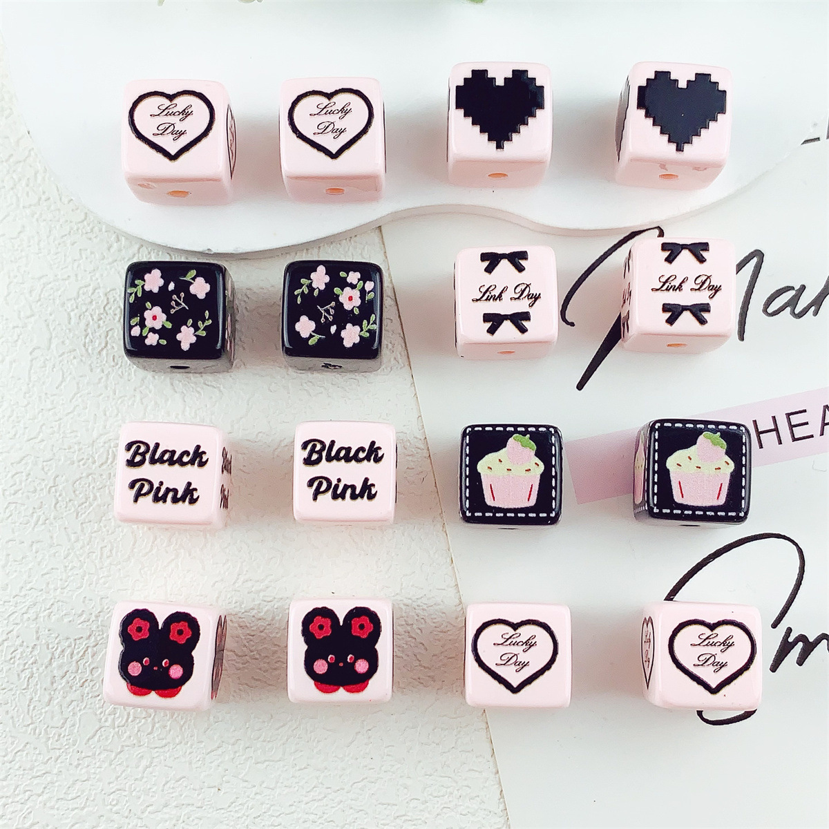 Wholesale 14mm printed black and pink love bow flower square acrylic beads