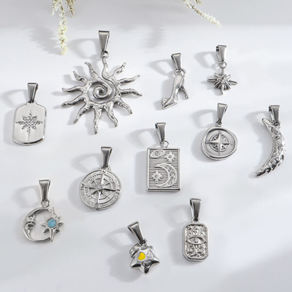 O1CN014wcBG027TXZ3g2Fw5_2208083487798-0-cib Wholesale Sun Star Moon Octagonal Star Geometric Stainless Steel Pendant