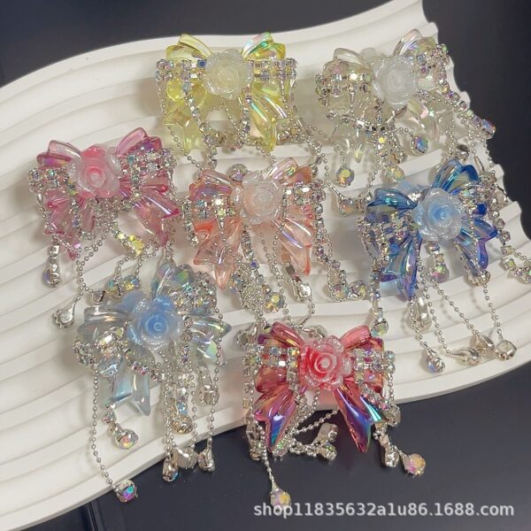 O1CN0159Si421iSkVxM3rOm_2220041874412-0-cib Wholesale Tassel Bow Knot Rhinestone Straight Hole Beads