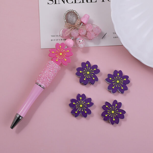 O1CN015JtQle25LBB4TyoPQ_2217520477509-0-cib Wholesale 10pcs Through-hole double-sided embossed cartoon cherry blossom beads