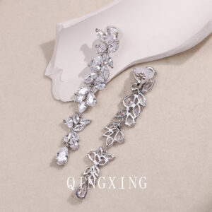 White ear clip style