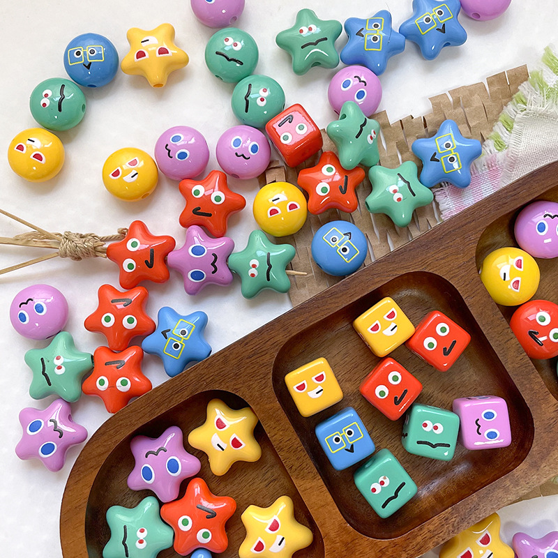 Wholesale of auxiliary material printed square beads