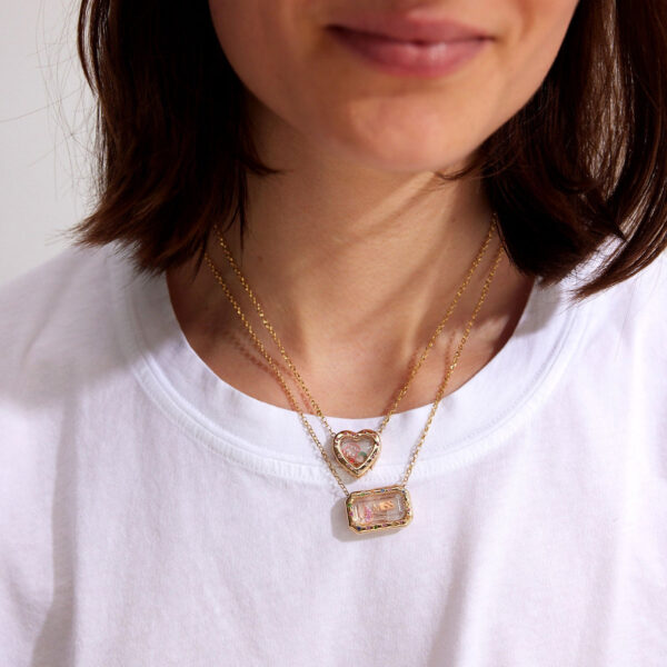 Wholesale Vintage style adjustable pendant with transparent box necklace