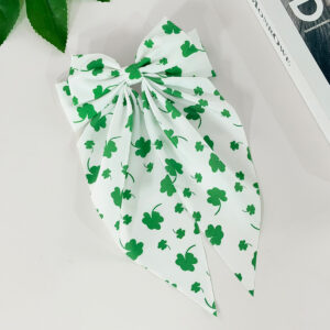 03 clover on white background