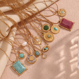 Wholesale Stainless steel necklace with 18K gold plated natural stone eyes and seashells