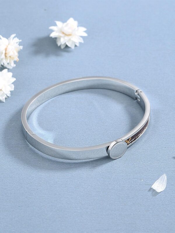 Wholesale Second-hand unpacked titanium steel grooved veneer bracelet