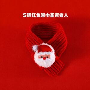 S red scarf Santa Claus