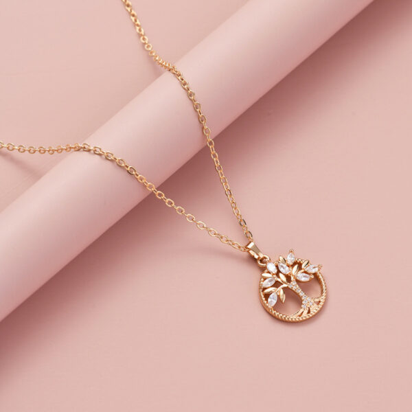 Wholesale Tree of Life Necklace Exquisite Pendant Necklace Shiny Memorial Birthday Gift