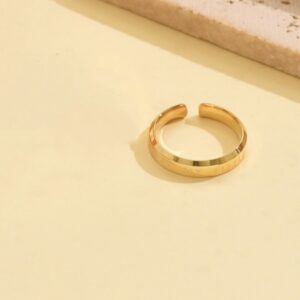 Roman numeral gold half open ring