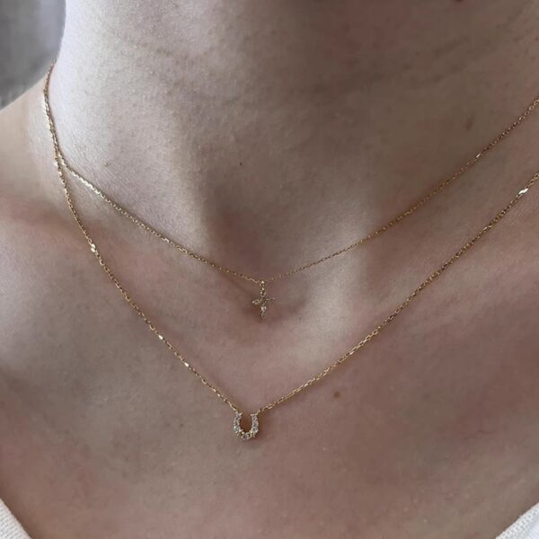 Wholesale Layered Light Luxury Fine Mini Cross Pendant Necklace