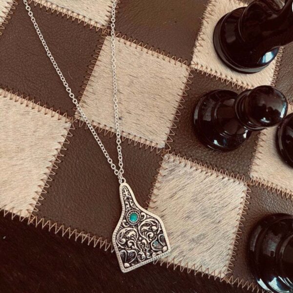 Wholesale Geometric Carved Turquoise Pendant Necklace