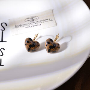 Caramel color pair