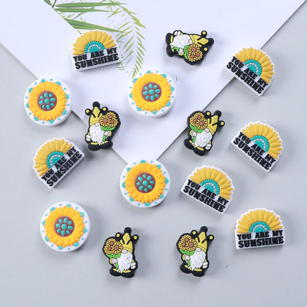 Wholesale 20PCS Turquoise Daisy DIY Jewelry Silicone Beads