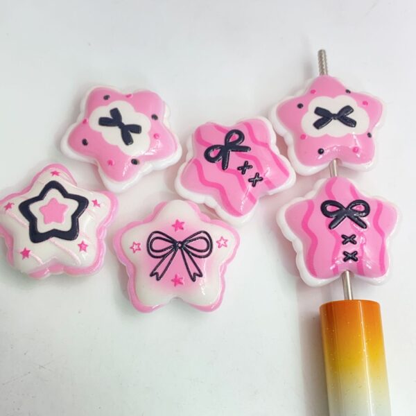 Wholesale 10pcs Double-sided embossed five-pointed star DIY beads