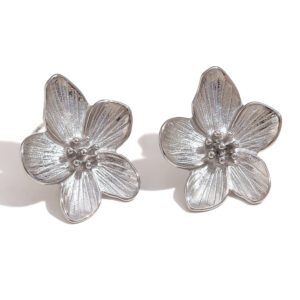 Casting three-dimensional flower stud earrings-steel color