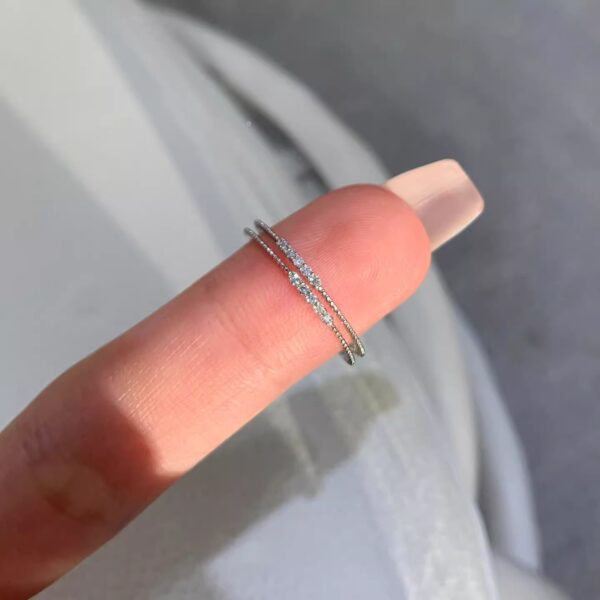Wholesale Delicate silver mini imitation diamond ring light luxury finger ring
