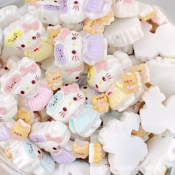 Wholesale 10pcs cute cartoon cat cream glue acrylic beads