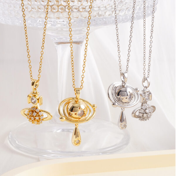 Wholesale Micro inlaid full diamond Saturn pin titanium steel necklace