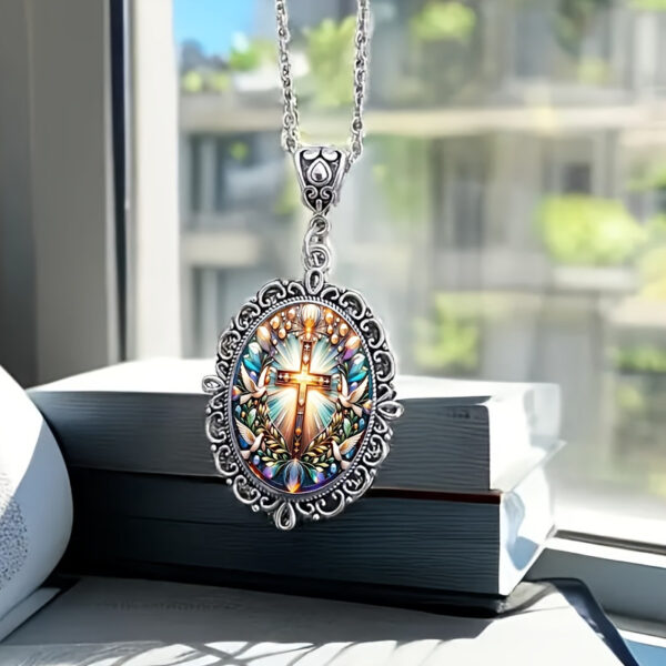 O1CN017t1z7h26FVorxqh0l_2216467957632-0-cib Wholesale Painted cross and dove necklace