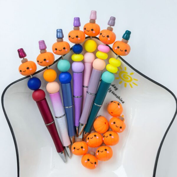 Wholesale 10pcs 3D Hot Sale Halloween Hot Sale Pumpkin Three-dimensional Silicone Cartoon DIY Beads