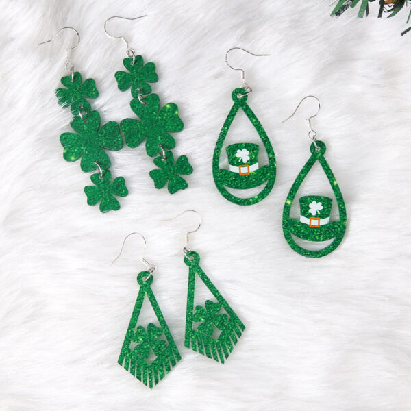 Wholesale St. Patrick's Day four-leaf clover hat with acrylic earrings