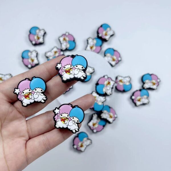 O1CN0189KOUn2FO3addtfSt_2216349148869-0-cib Wholesale 10PCS Silicone Cartoon Beads OLY Exclusive