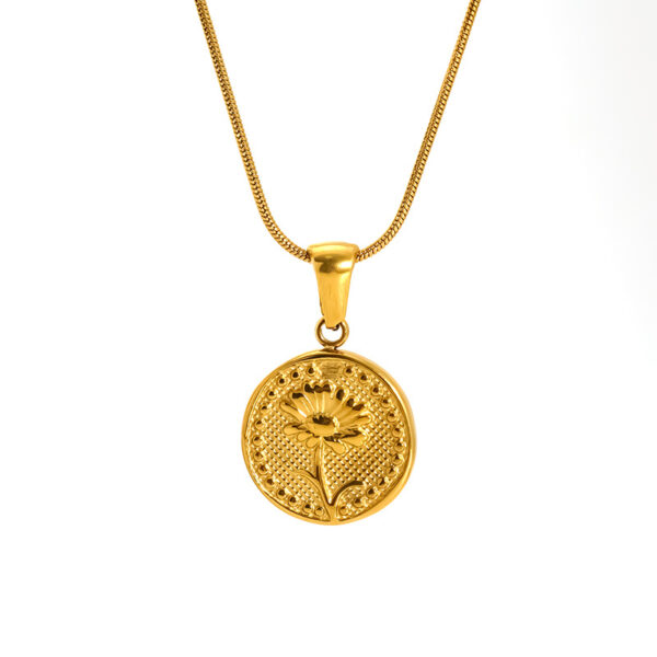 Wholesale Rose Flower Pendant Necklace Simple Titanium Steel Sunflower Necklace