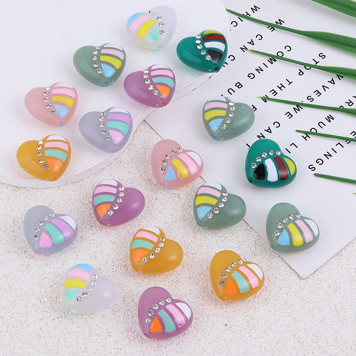 Wholesale double-sided diamond inlaid colored acrylic beads with heart-shaped design