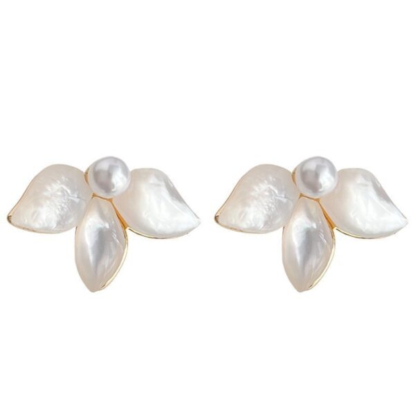 Wholesale Beimu flower shaped zircon butterfly earrings