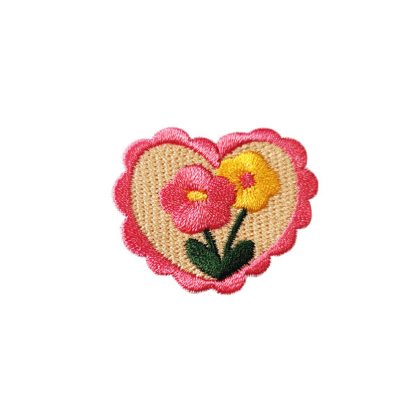Wholesale Cartoon Heart Fabric Embroidery Patch