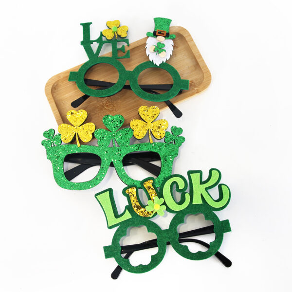 Wholesale St. Patrick's Day golden and green shamrock glasses