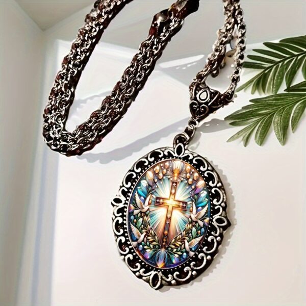 O1CN018h3Y3X26FVolFcTUZ_2216467957632-0-cib Wholesale Painted cross and dove necklace