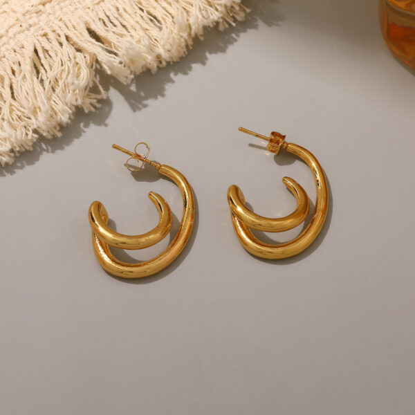 O1CN0196OOIz1P9XFnLSCIC_2218506891798-0-cib Wholesale Stainless steel gold heart gold earrings