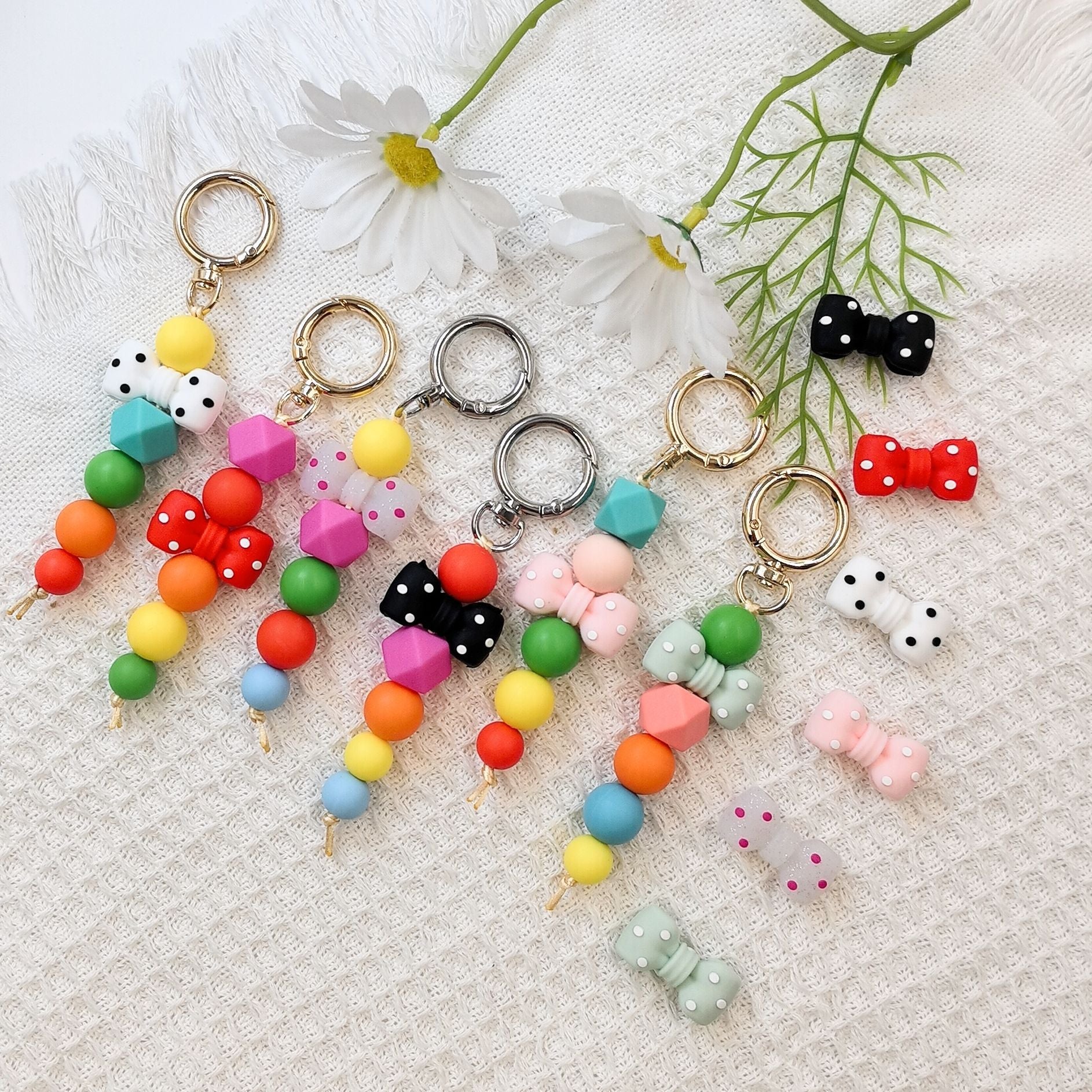 Wholesale 3D Black Dot Red Dot Bow New Three-dimensional Silicone Cute Cartoon DYI Beads