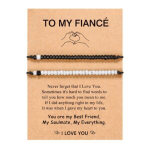 Black and white bead set FIANCE' card