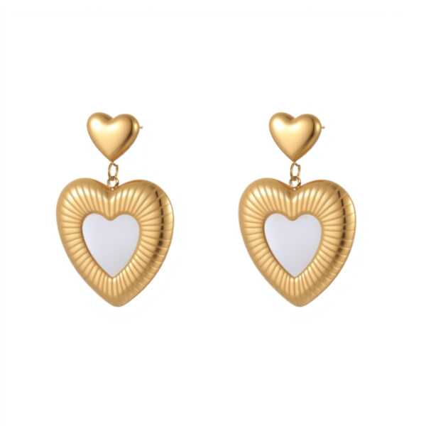 Wholesale Heart-shaped white mother-of-pearl stainless steel earrings