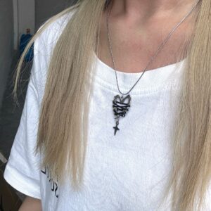 D1463-black rope wrapped around love