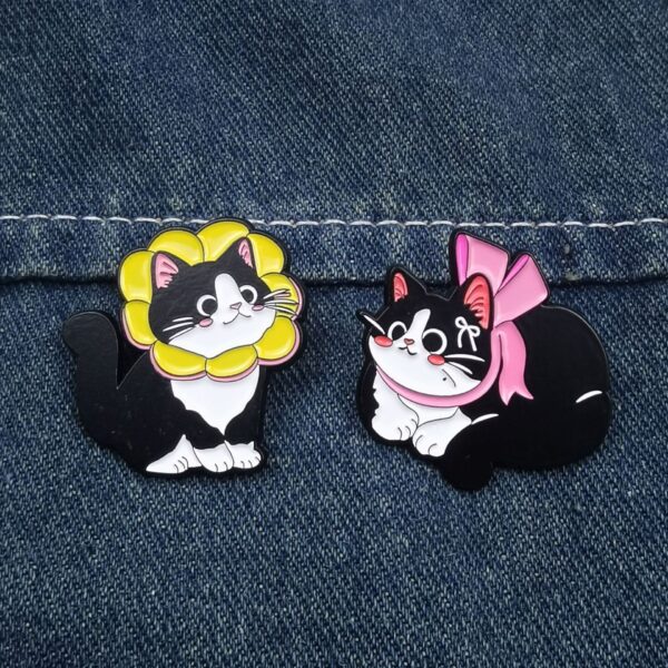 Wholesale Cute black metal cartoon bow cat brooch