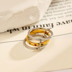 Wholesale Stainless steel ring stacked with diamonds