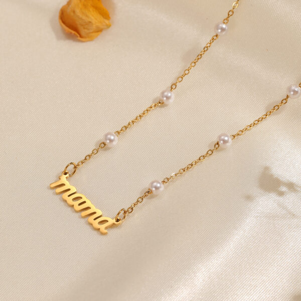 Wholesale Mother's Day Letter Mama Necklace Titanium Steel Necklace