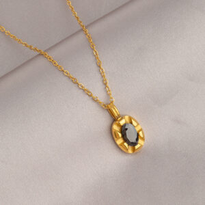 Gold black gemstone necklace