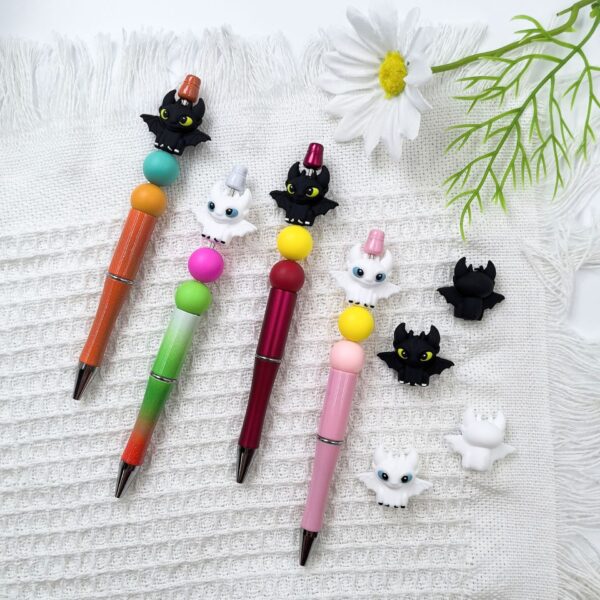 O1CN01A73Jyq2FO3hMh8D8q_2216349148869-0-cib Wholesale 10pcs 3D Stereoscopic Silicone Cute Cartoon Phone Cactus DIY Beads