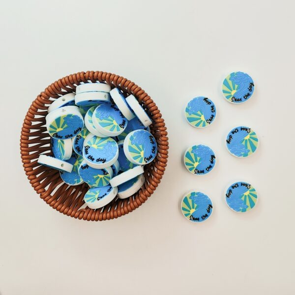 O1CN01AIzDKC2FO3f52vnlg_2216349148869-0-cib Wholesale 10pcs Creative Cartoon Focus Beads Ocean Wave Silicone Beads