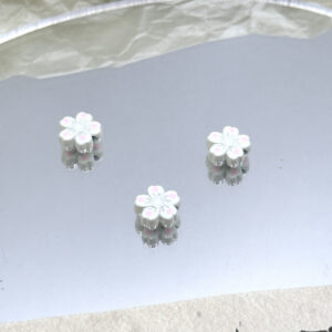 Cream white / 9.8mm