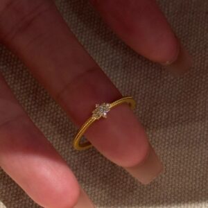 Wholesale Vintage Fine Mini Snowflake Diamond Inlaid Ring