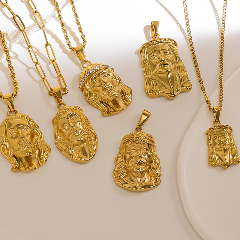 Wholesale Gold long haired rtrait diamond studded stainless steel pendant