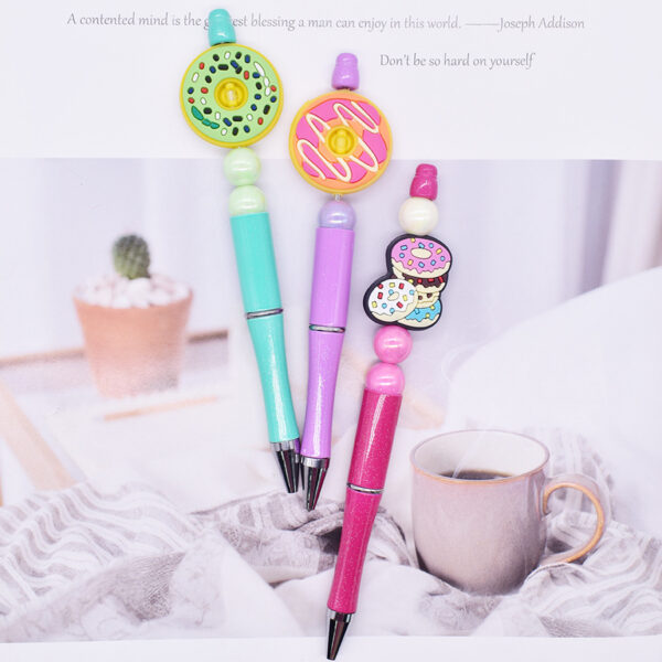 O1CN01ATzeUE1JnTvx0GsK0_2208478381073-0-cib Wholesale Random 100pcs Food Creative Ballpoint Pen Accessories Beads