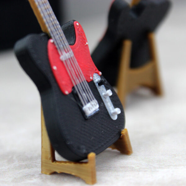 O1CN01AmGSLa24hmzE4WsPP_2212776247423-0-cib Wholesale Decorative Mini Electric Guitar
