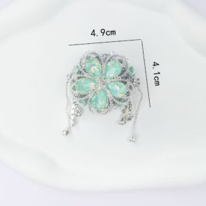 Green lucky flower (1 piece)
