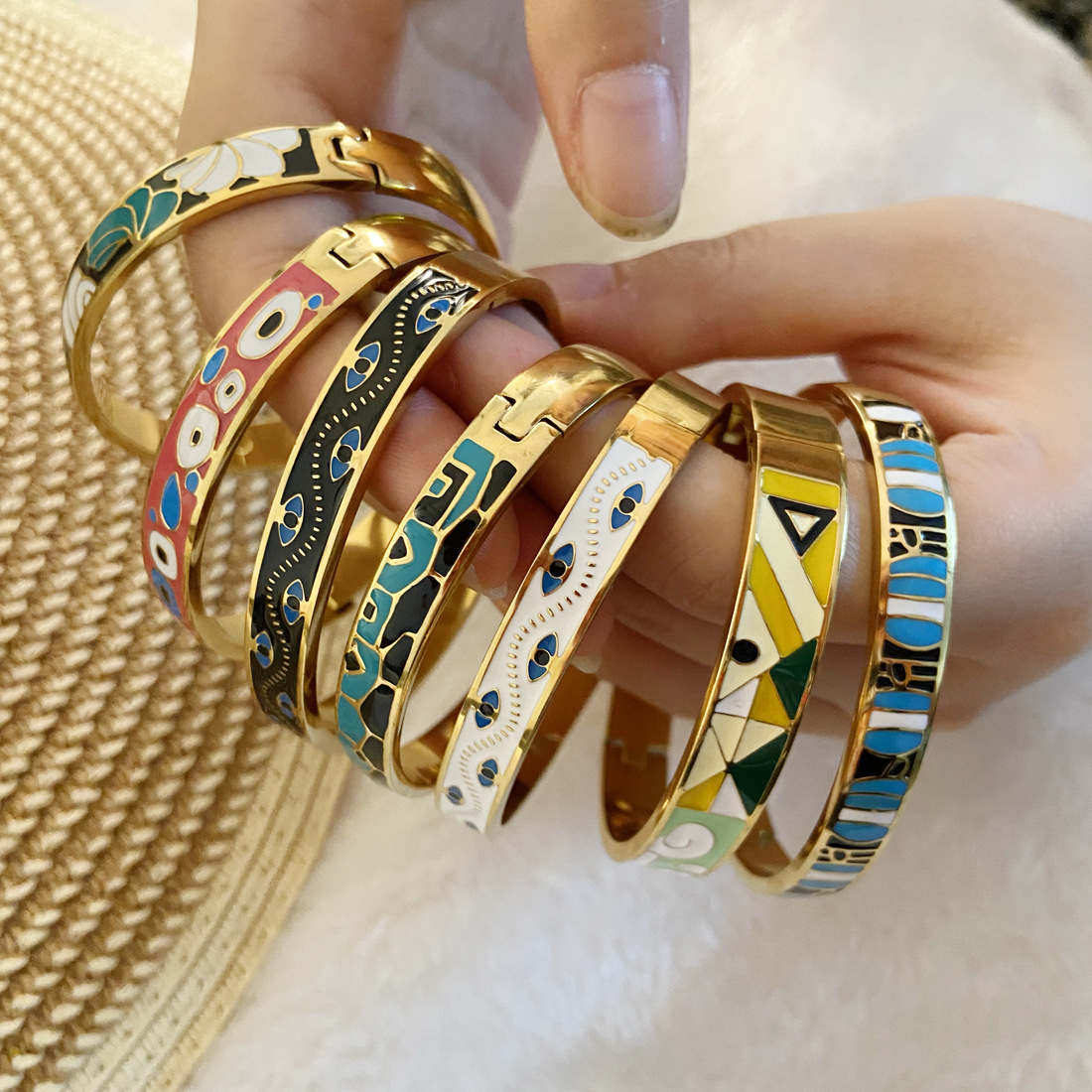 Wholesale Retro Oil ipping Bracelets, Eye Bracelets, Stainless Steel Bracelets